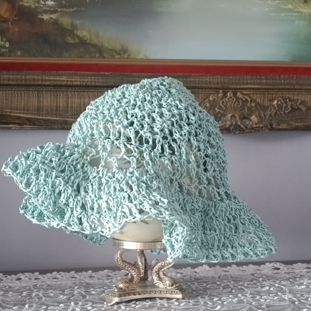 Elegant Mint Green Women's Sun Hat